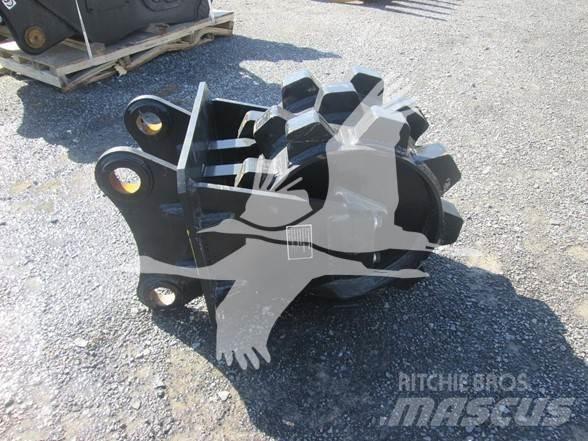  GIYI CAT 320 타이어, 휠 및 림