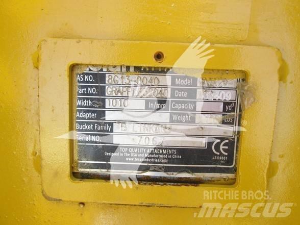 Teran CAT 320 집게