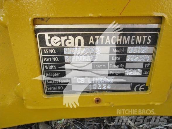 Teran CAT325 스크레퍼