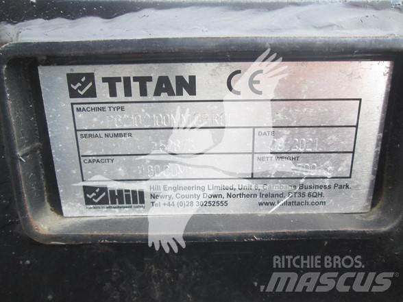 Titan CAT 320 버켓