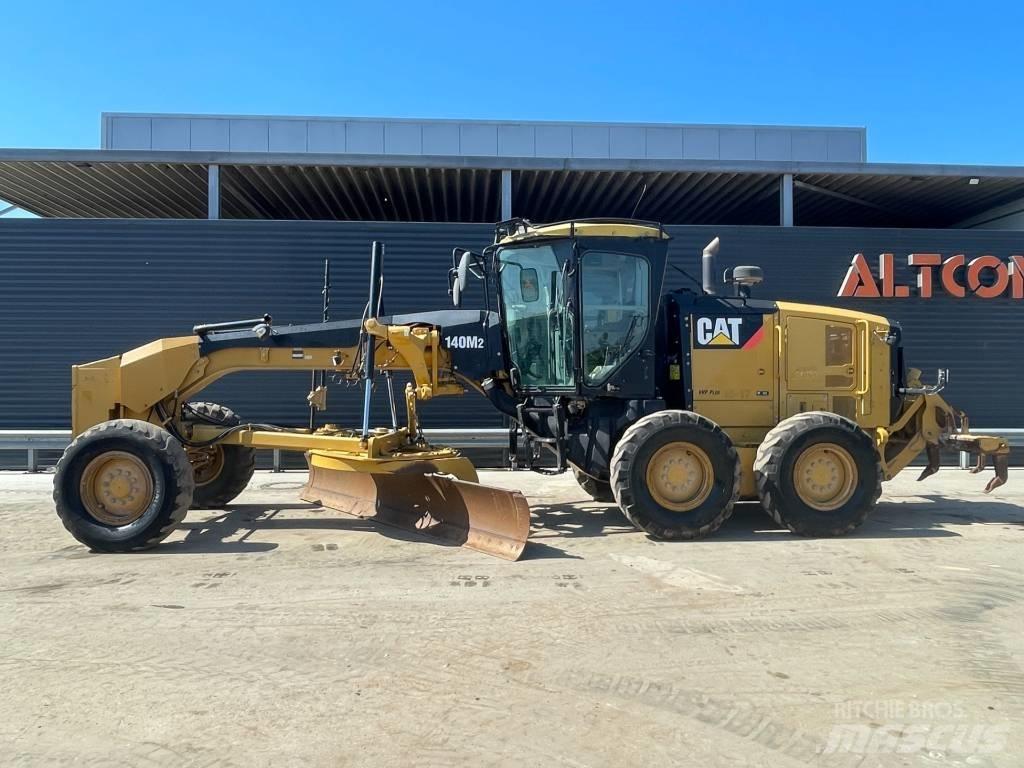 CAT 140 M2 그레이더