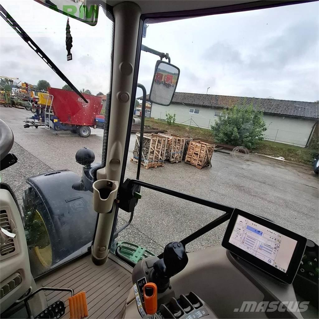 John Deere 6125 R 트랙터