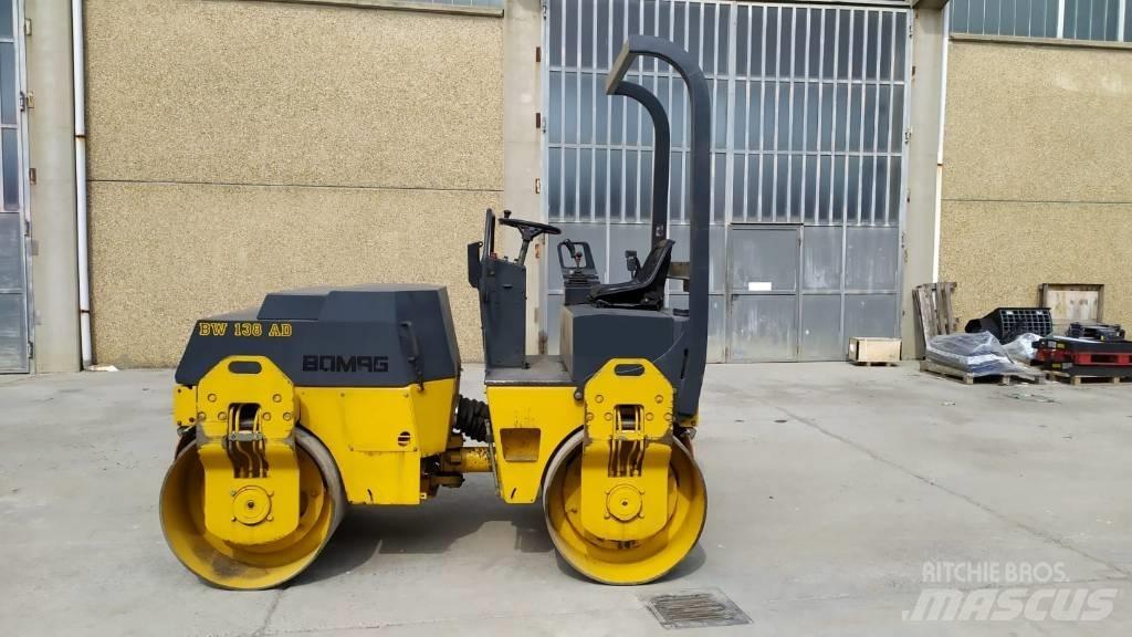 Bomag BW 138 AD 트윈 드럼 롤러