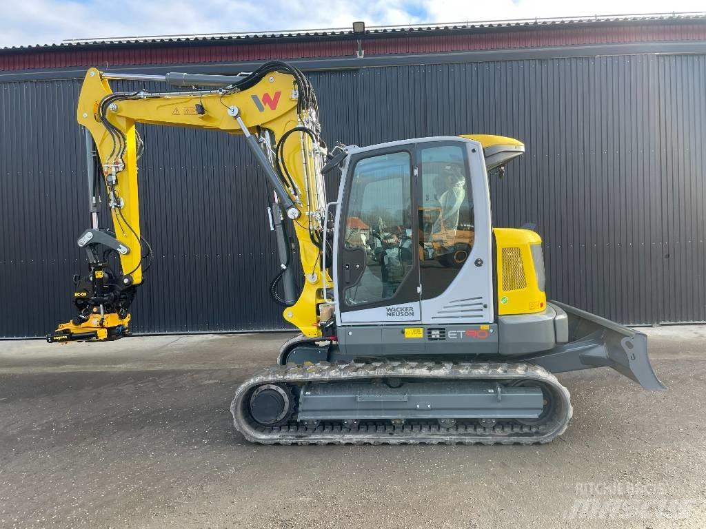 Wacker Neuson ET 90 중형굴삭기 7톤-28톤