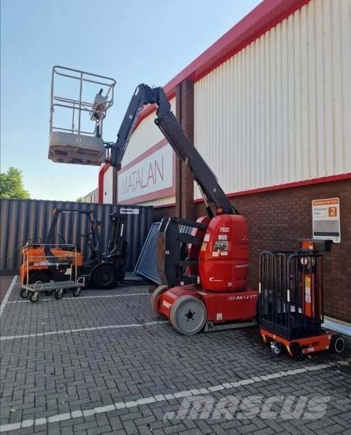 Manitou 120 AET J 관절형 전동이동 리프트