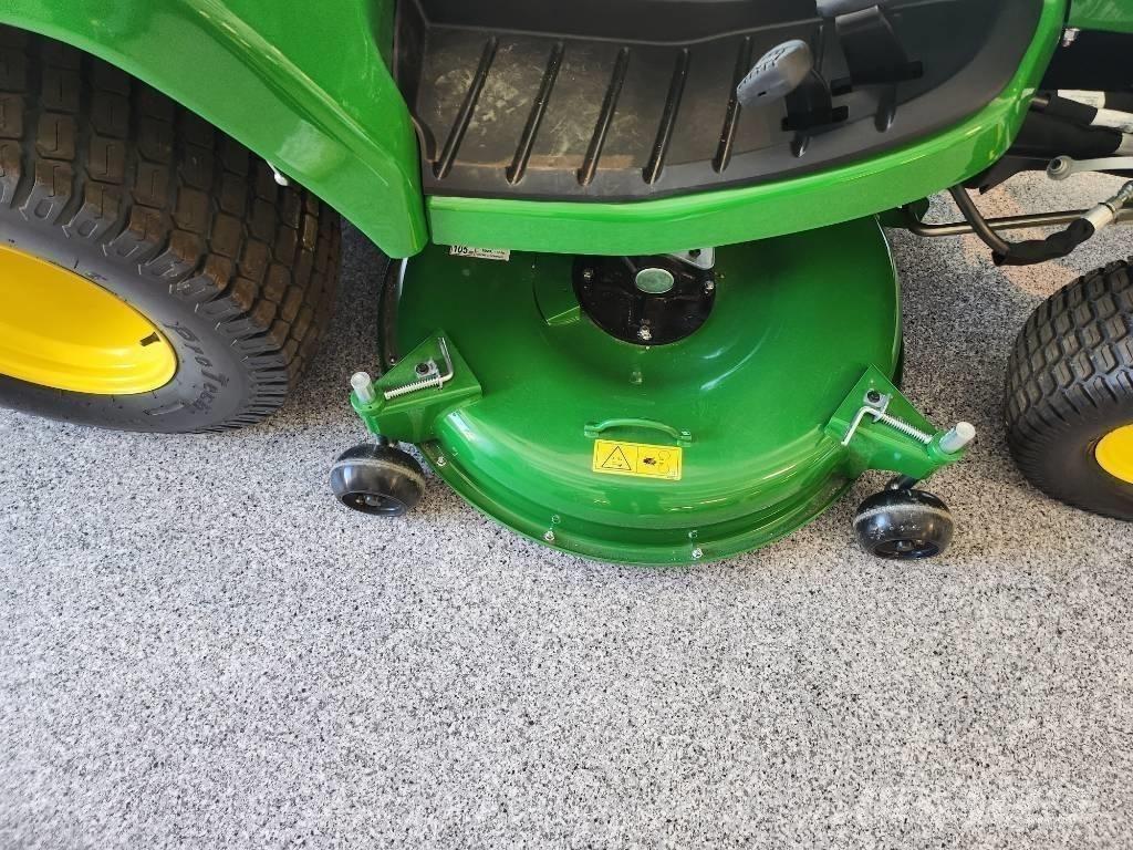 John Deere 950R 탑승형 잔디깎기