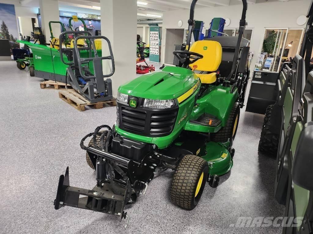 John Deere 950R 탑승형 잔디깎기