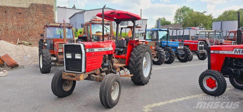 Massey Ferguson 390 트랙터