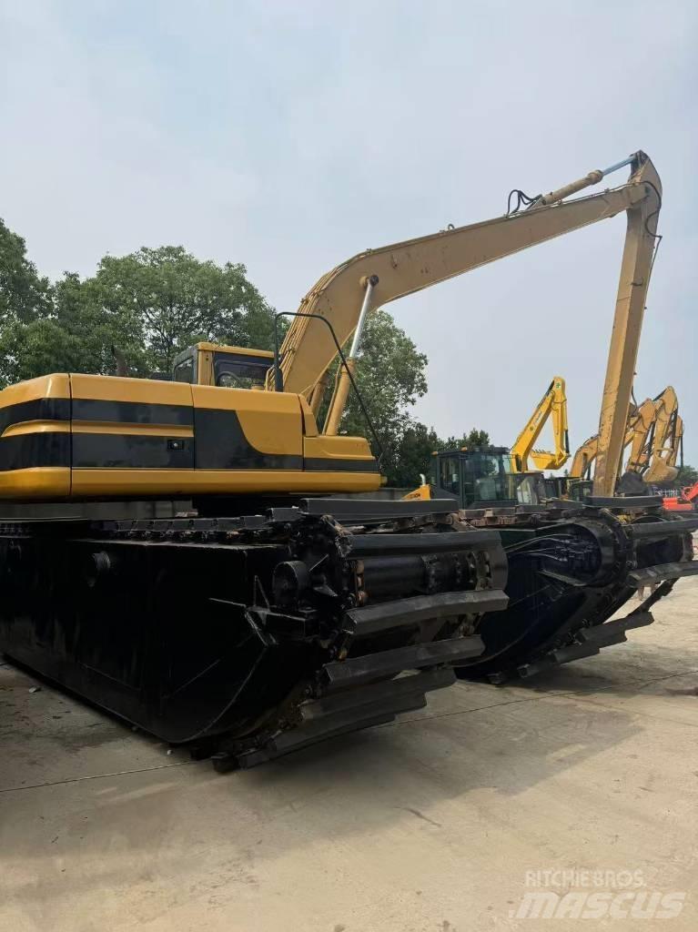 CAT 320B 수륙양용 굴삭기