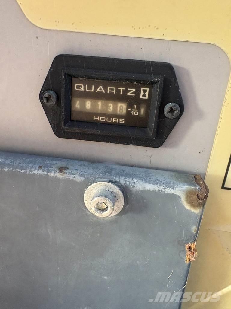 Aichi Sp12c 견인식 전동이동 리프트