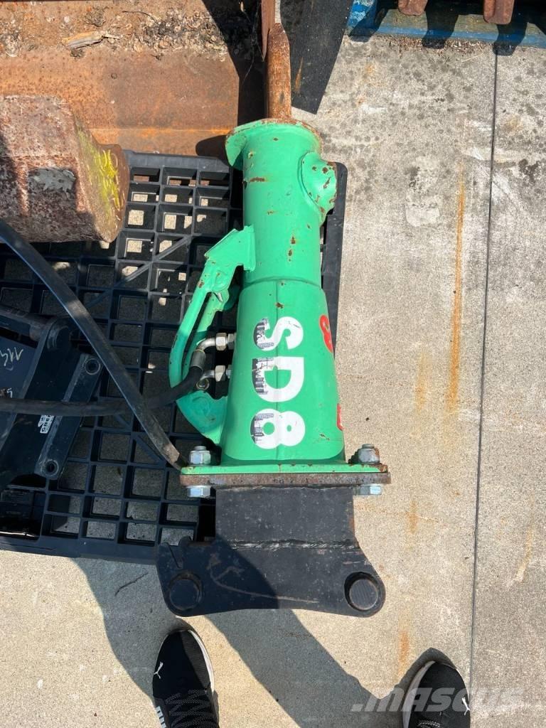 Montabert SD 8 크러셔