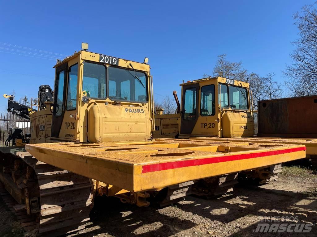  Uraltrak TR20 용접용 트랙터