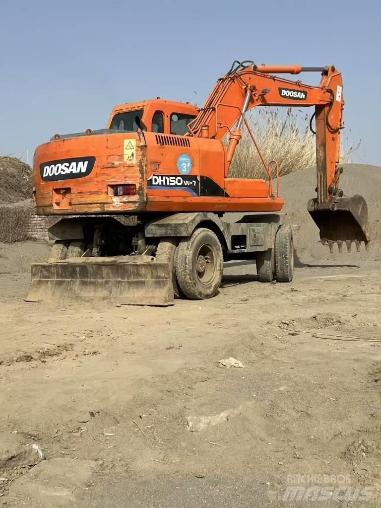 Doosan DH150 W-7  휠 굴삭기