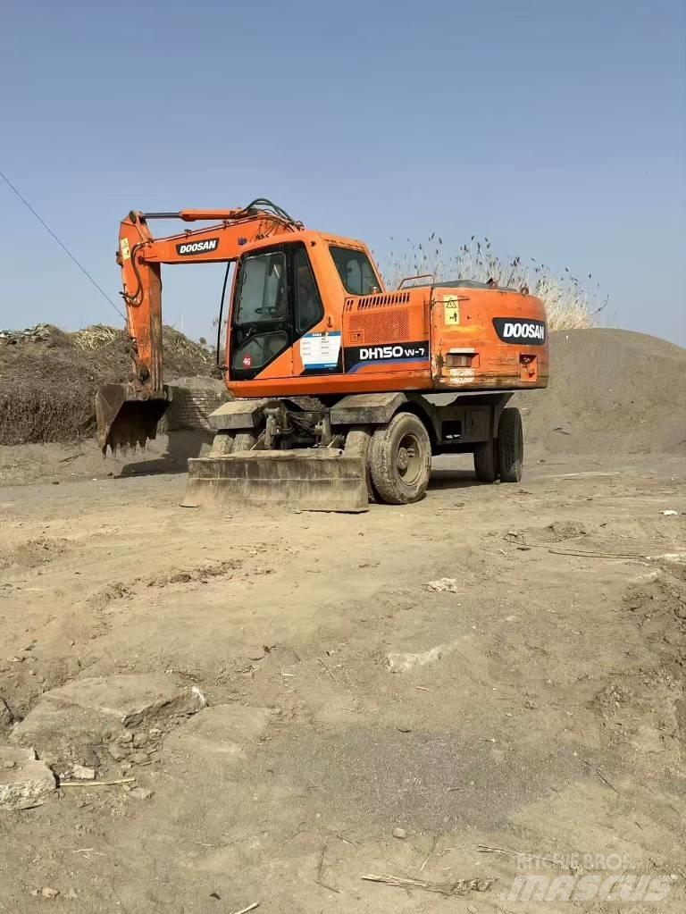 Doosan DH150 W-7  휠 굴삭기