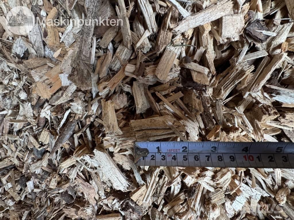 Doppstadt DH 910 톱밥제조기