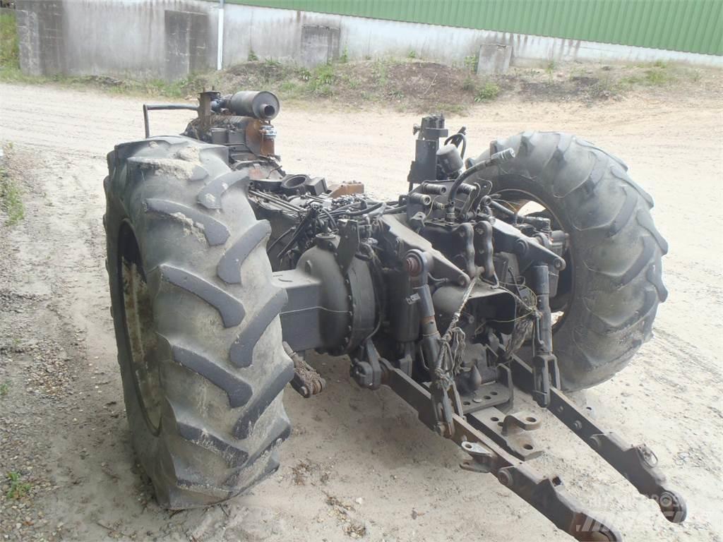 Valtra 8550 트랙터