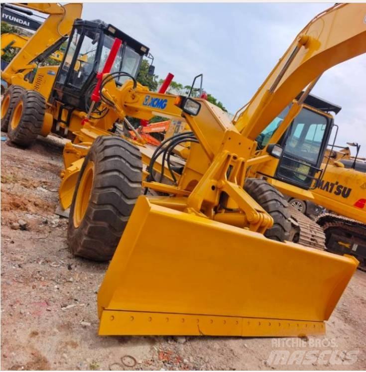 XCMG GR 215 그레이더