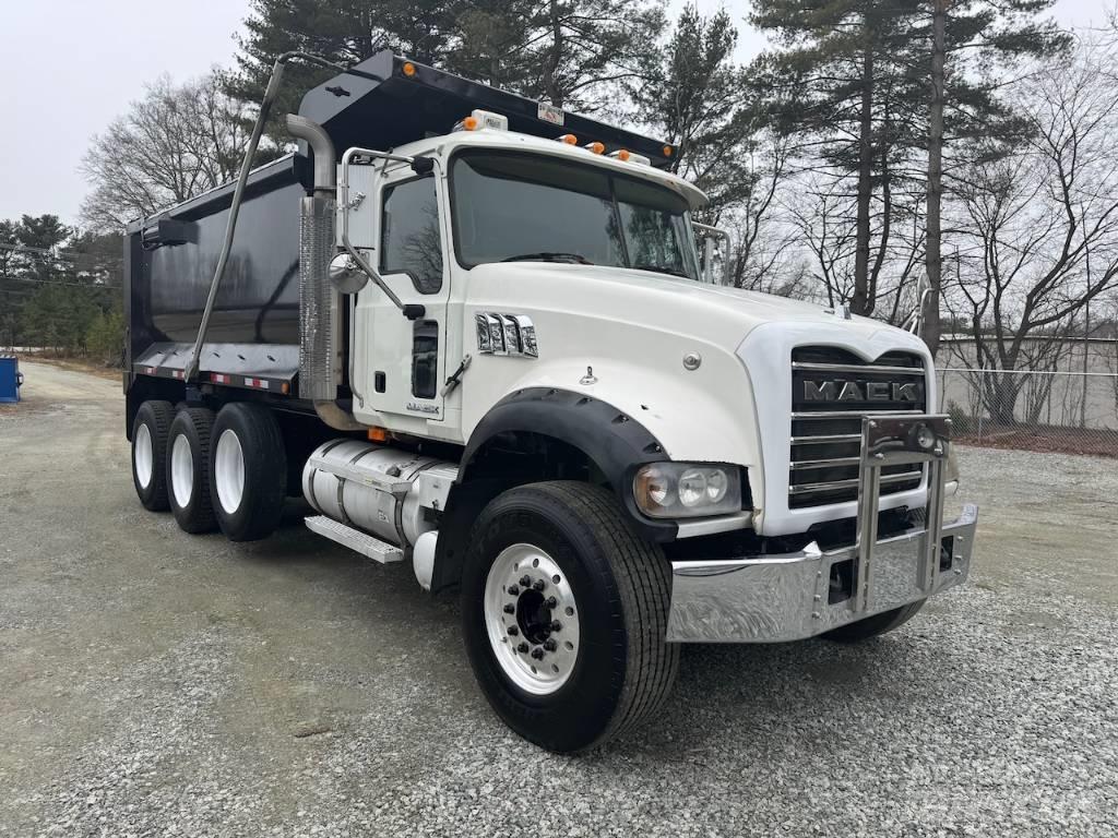 Mack CTP 713 덤프 트럭