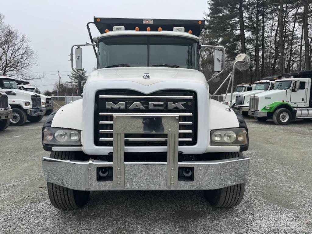 Mack CTP 713 덤프 트럭