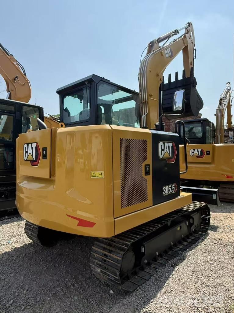 CAT 305.5 소형 굴삭기 7톤 미만