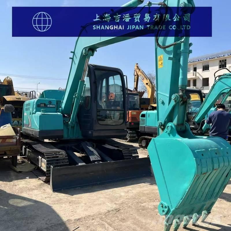 Kobelco SK 75 중형굴삭기 7톤-28톤