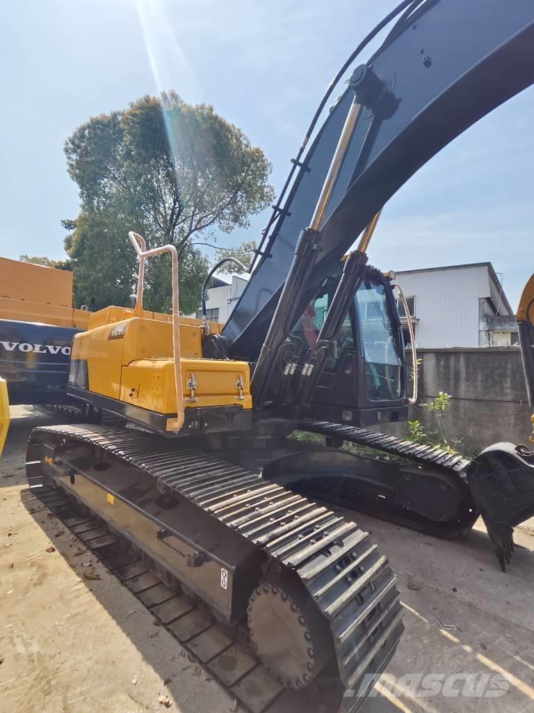 Volvo EC 250 D L 대형 굴삭기 29톤 이상