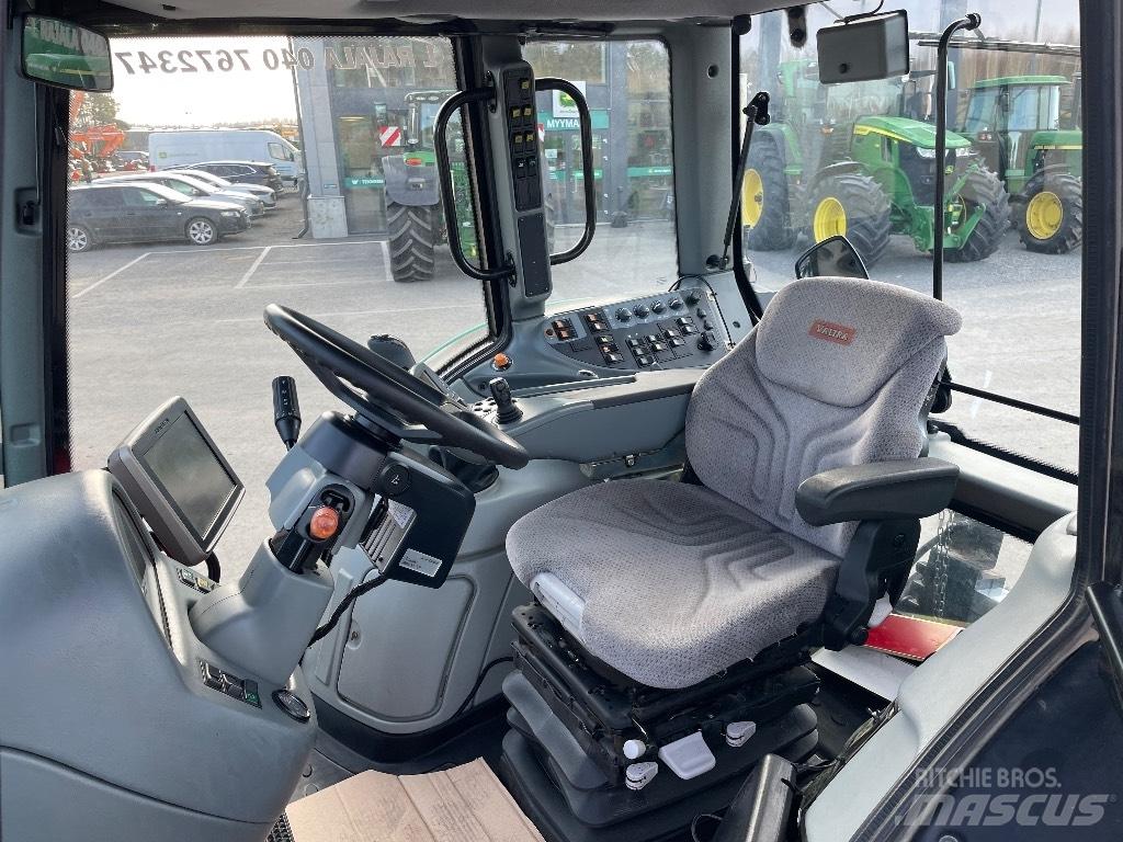Valtra T 151 트랙터