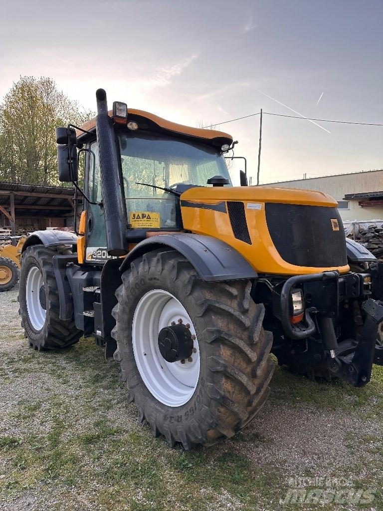 JCB Fastrac 3200 트랙터
