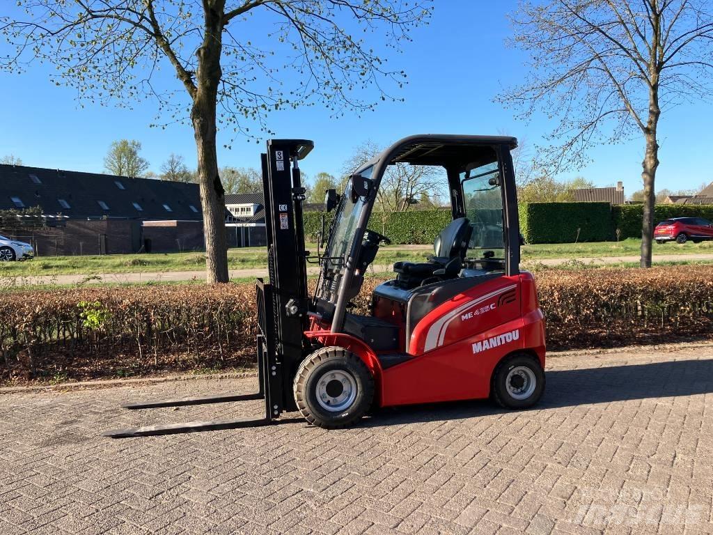 Manitou ME 425 전동 지게차