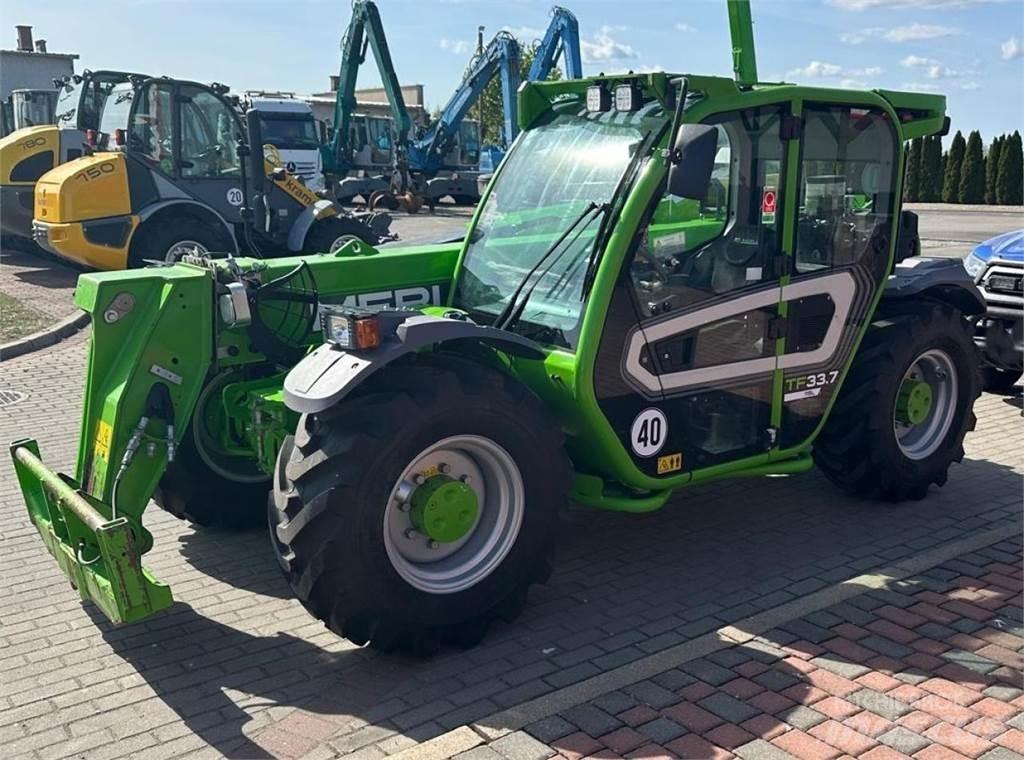 Merlo TF 33.7 견인식 전동이동 리프트