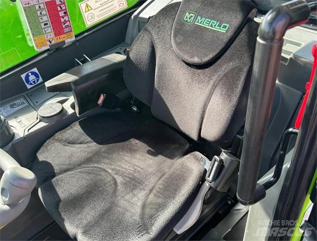 Merlo TF 33.7 견인식 전동이동 리프트