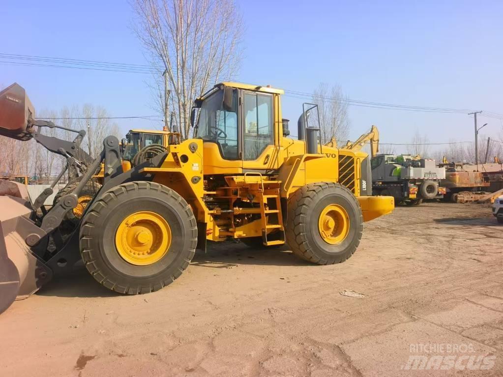 Volvo L 180 F  휠로우더