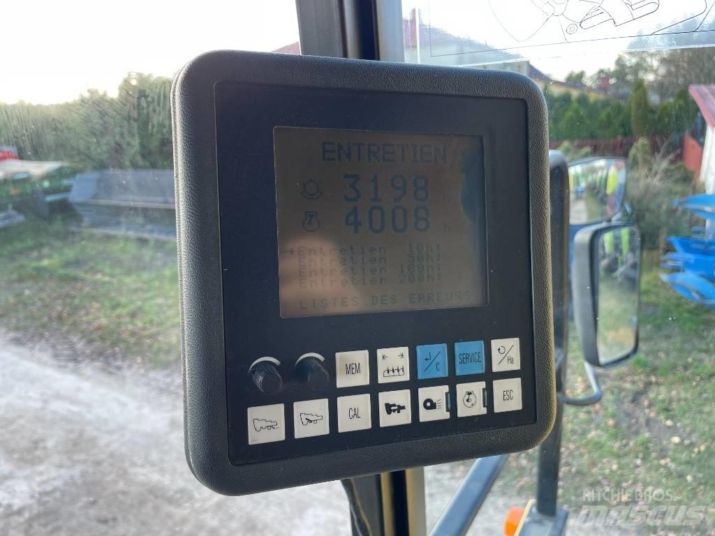 New Holland TX 66 콤바인 수확기