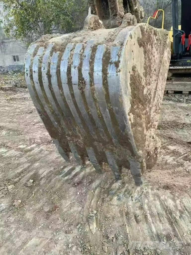 Volvo EC 350DL 대형 굴삭기 29톤 이상