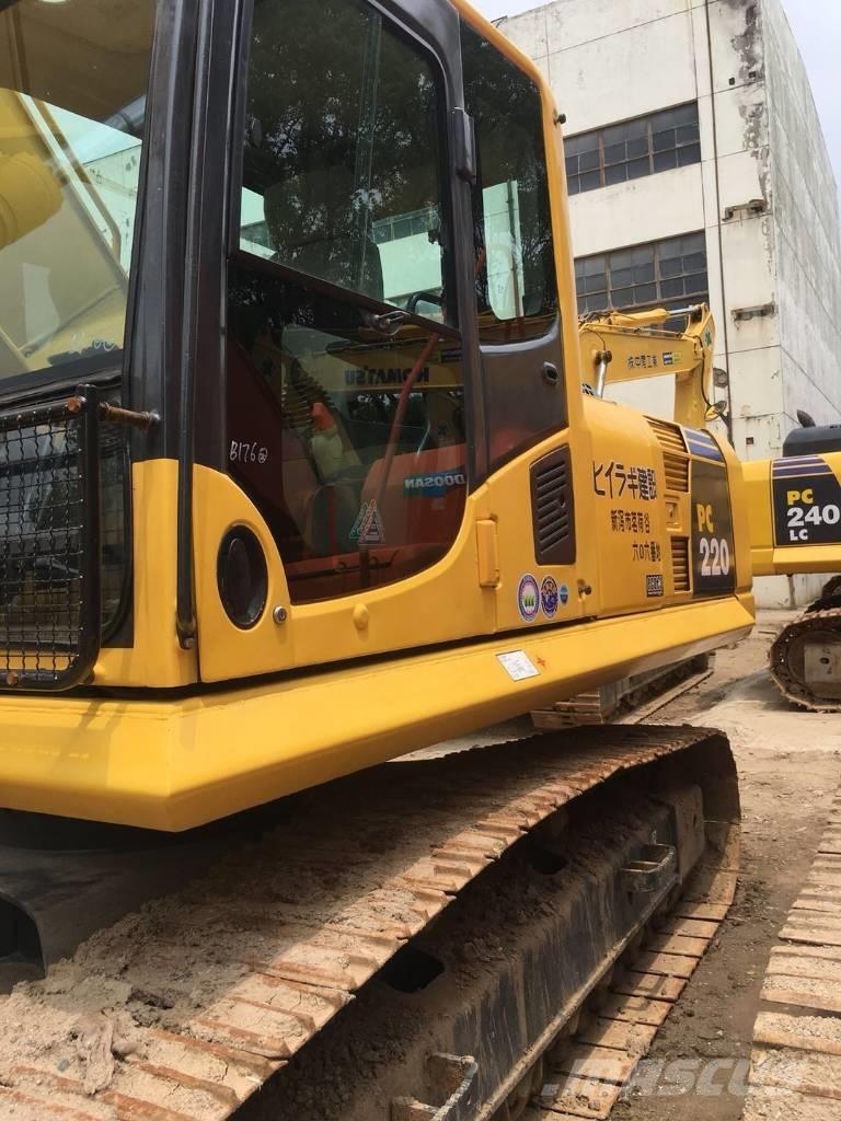 Komatsu pc220-8 대형 굴삭기 29톤 이상