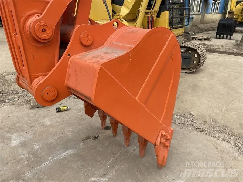 Doosan DX150 대형 굴삭기 29톤 이상