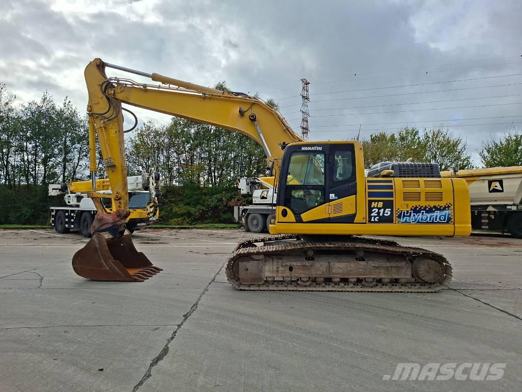 Komatsu HB 215 LC-3 대형 굴삭기 29톤 이상
