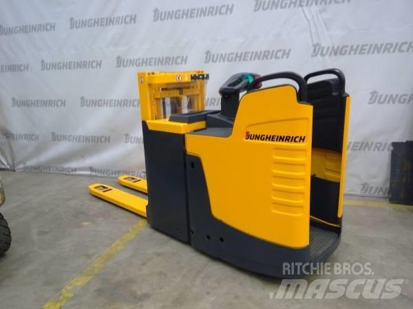 Jungheinrich ERD 220 보행식 리치 지게차