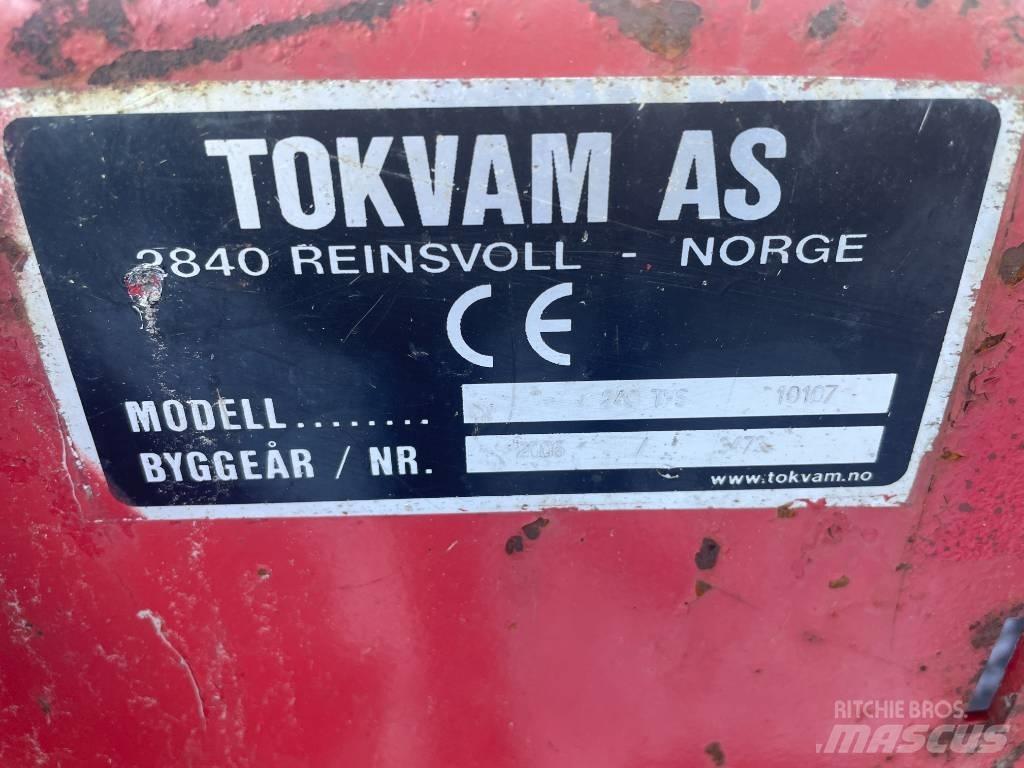 Tokvam 240HTS 제설기