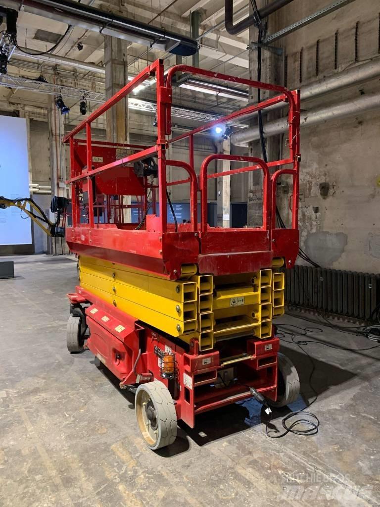 JLG 3246 ES 가위형 리프트