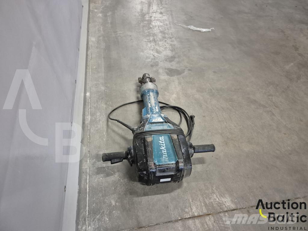 Makita HM1812 기타