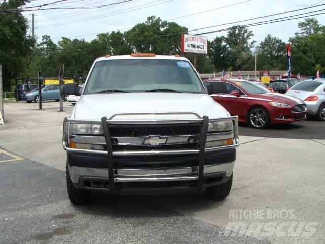 Chevrolet 3500 플랫베드/드롭사이드 트럭