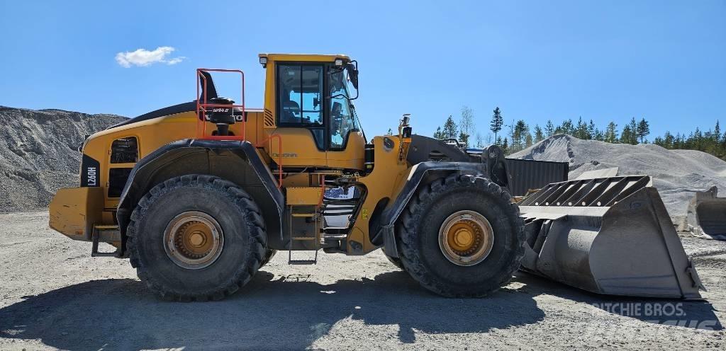 Volvo L 260 H  휠로우더