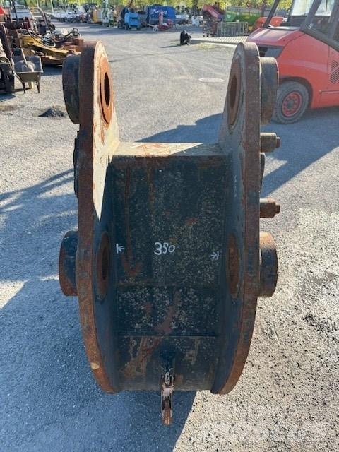 CAT 324 SZER 600 MM 백호