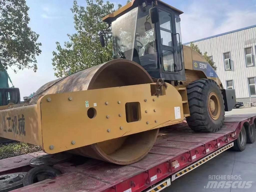 SEM 8220 road roller 싱글 드럼 롤러