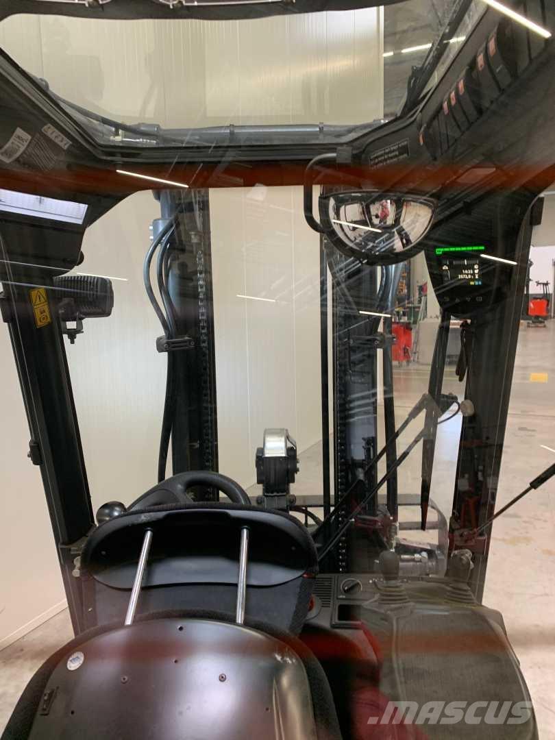 Linde E16 전동 지게차