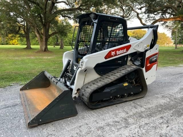 Bobcat T64  스키드로더