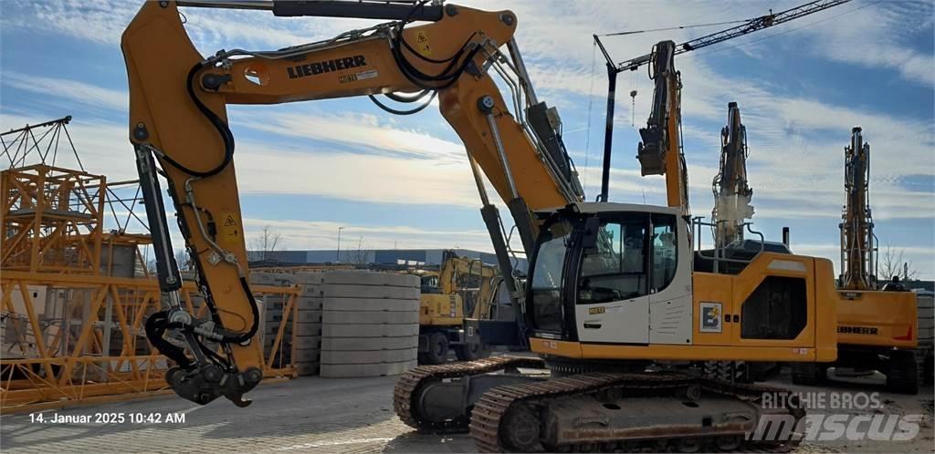 Liebherr R934 대형 굴삭기 29톤 이상