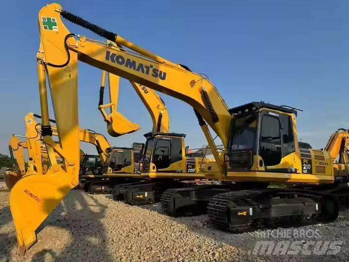 Komatsu PC210LC 대형 굴삭기 29톤 이상