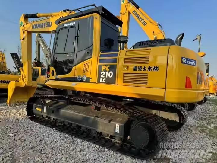 Komatsu PC210LC 대형 굴삭기 29톤 이상